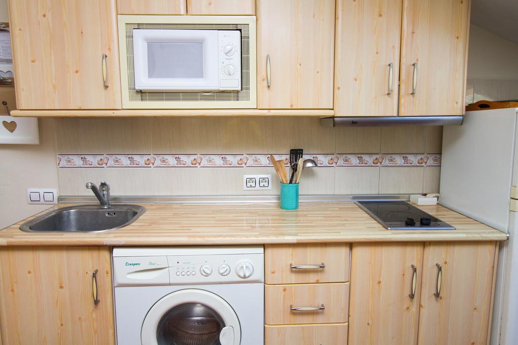 Cosy One Bedroom Next To The Beach Malaga Exterior photo