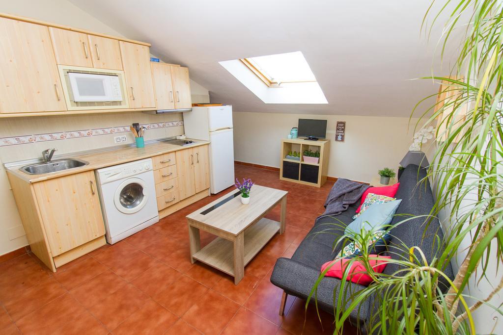 Cosy One Bedroom Next To The Beach Malaga Exterior photo
